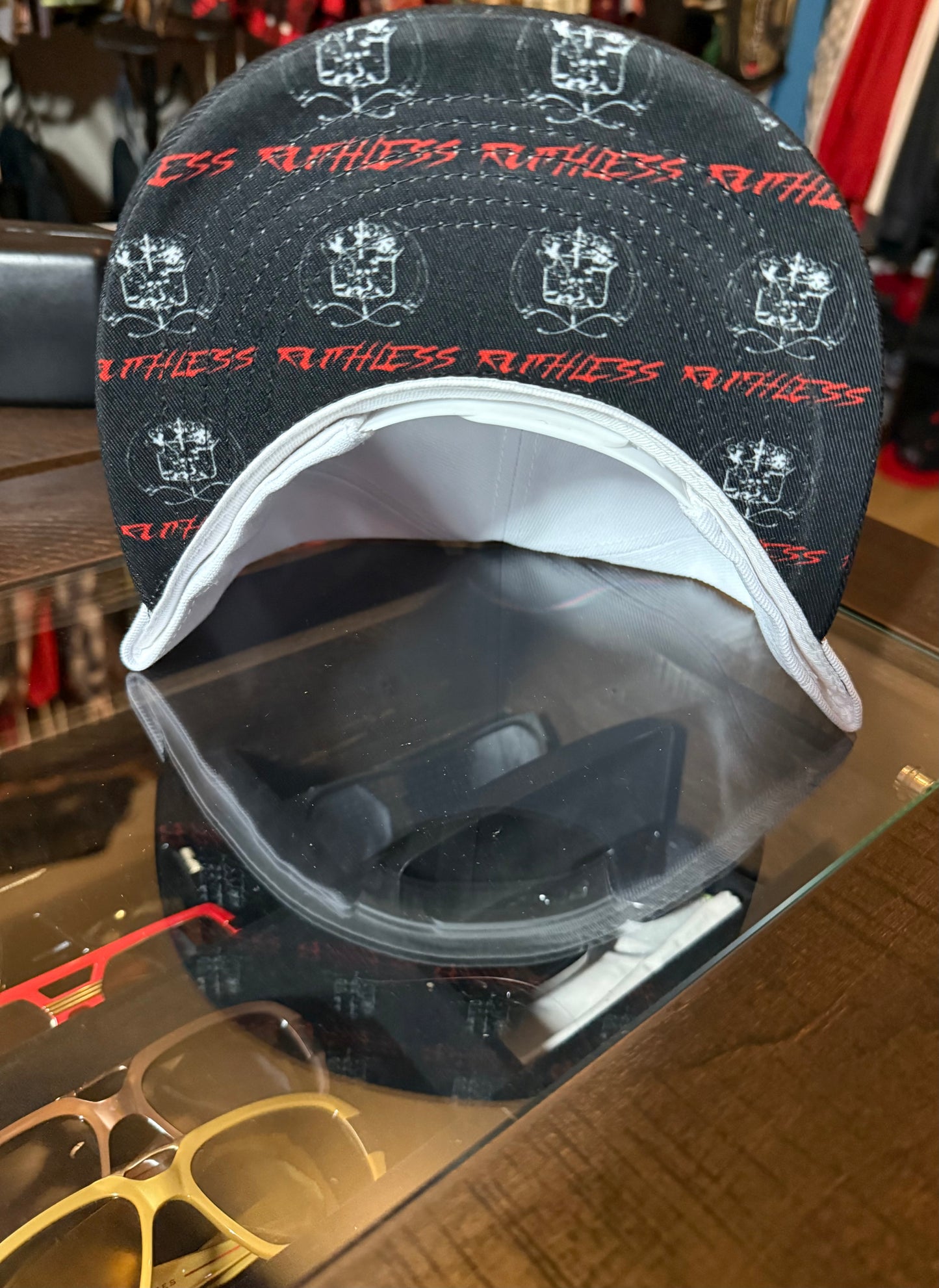 Ruthless Hat Black/White